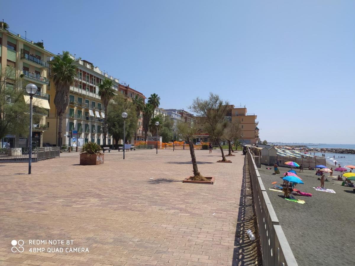 Holiday Home Casa Vacanze Salerno Kültér fotó